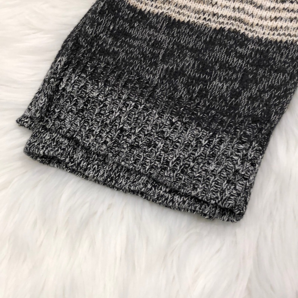 Gap Cardigan - Picture 3 of 4